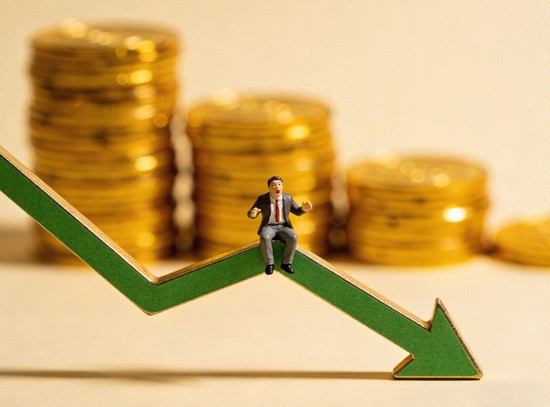  爱美客业绩出现明显回落；医美市场竞争趋于激烈；企业需积极应对新挑战。 股票财经 爱美客业绩出现明显回落；医美市场竞争趋于激烈；企业需积极应对新挑战。 股票财经