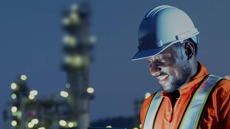  万亿级能源波动背后的逻辑：从地缘博弈到宏观经济重构的深度复盘 新闻 万亿级能源波动背后的逻辑：从地缘博弈到宏观经济重构的深度复盘 新闻