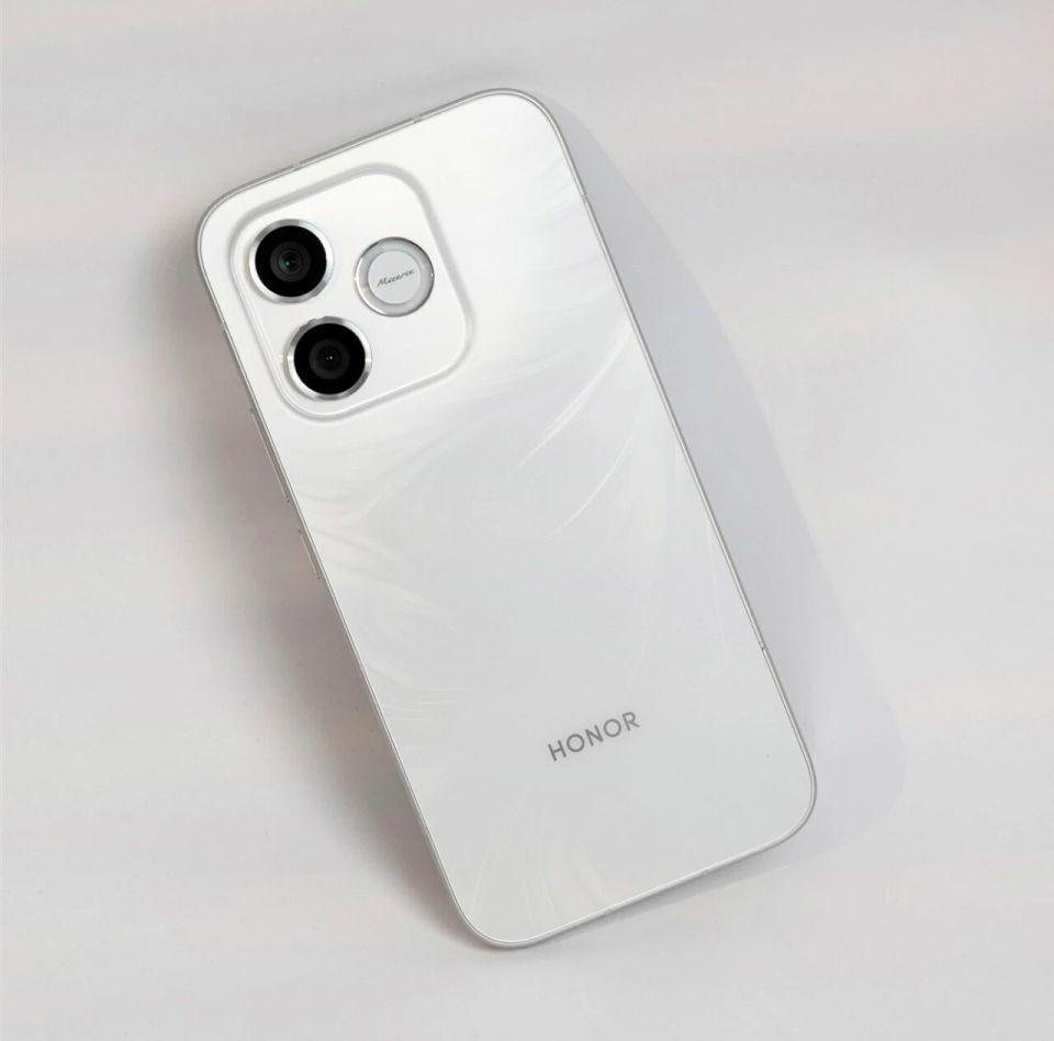  【深度拆解】荣耀X80i为何敢用金属中框？7000mAh续航实测数据来了 手机评测