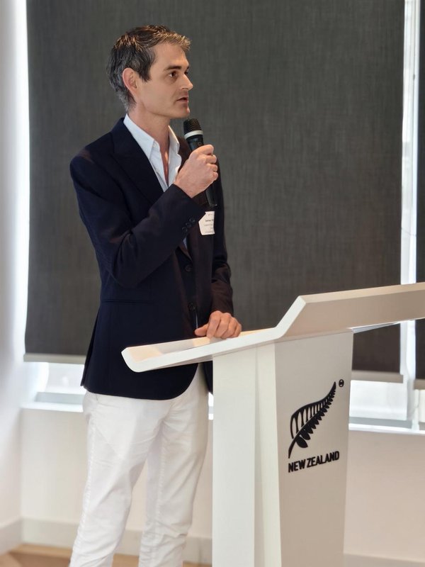  【深度拆解】6416%营收增长背后：《赤魂战纪》如何用“玩法原教旨主义”撕开TCG红海？ 游戏攻略