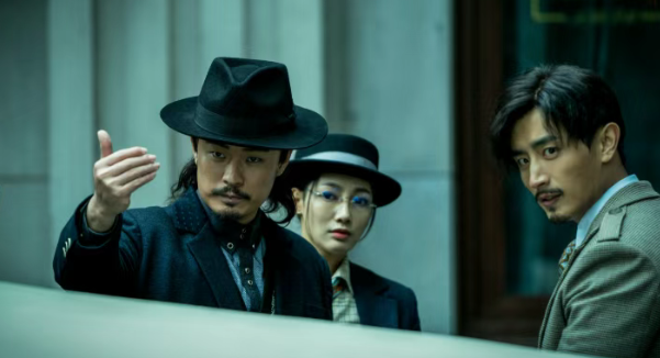  《瞄准》：狙击镜下的叙事实验，谍战类型的新坐标 影视小说