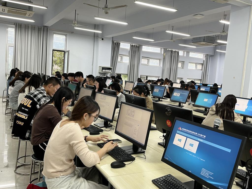  武汉大学计算机双盲复试机制深度解析：机试零分背后的选拔逻辑 教育招生