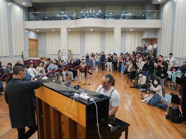  时隔两年，那颗彗星为何让全球演员念念不忘？ 影视小说