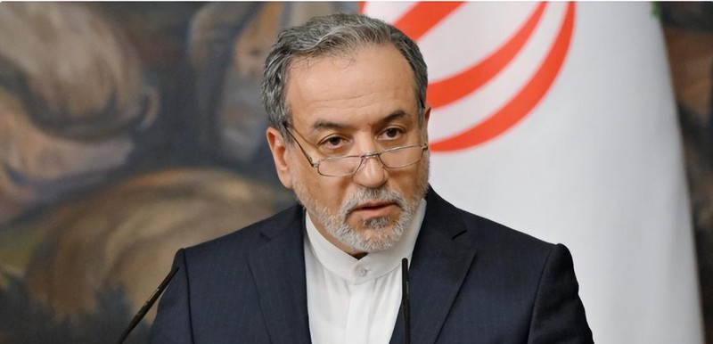  【深度复盘】霍尔木兹绞肉机：伊朗防空体系如何撕碎美军技术神话 新闻