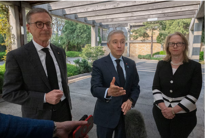  关税壁垒倒逼转型：加拿大金融服务业的中国战略机遇 股票财经