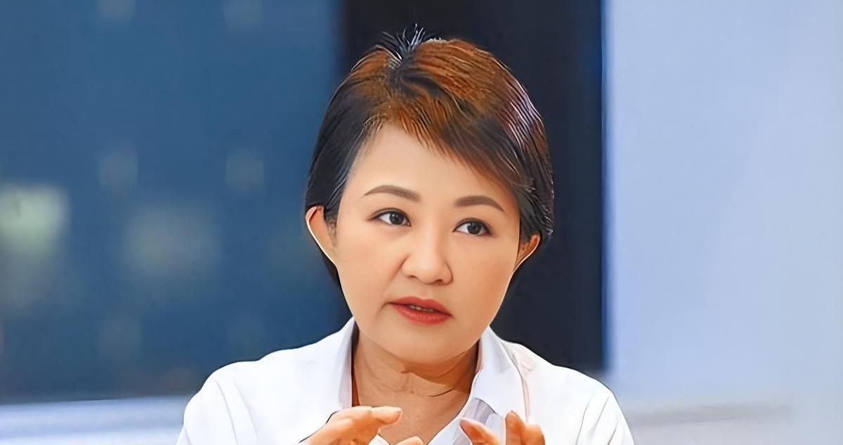 从"妈妈市长"到激进化:卢秀燕政治蜕变的技术性分析 新闻 从"妈妈市长"到激进化:卢秀燕政治蜕变的技术性分析 新闻 从"妈妈市长"到激进化:卢秀燕政治蜕变的技术性分析 新闻