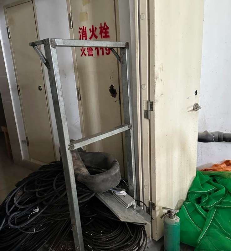 电梯井坠亡事故的技术复盘:结构原理、安全红线与行业系统性风险 新闻 电梯井坠亡事故的技术复盘:结构原理、安全红线与行业系统性风险 新闻